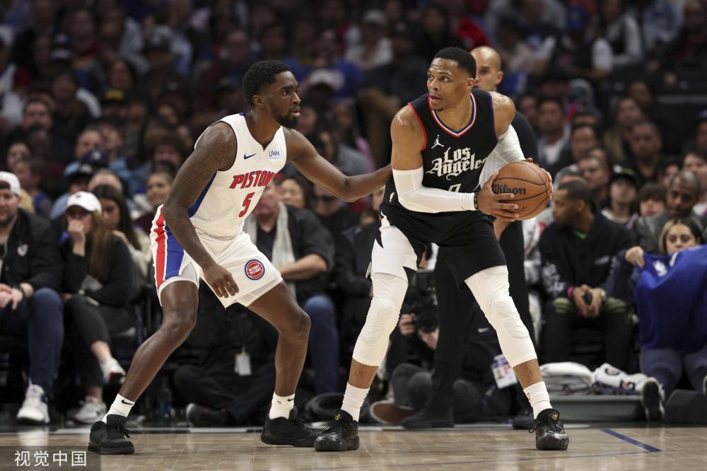 步都是坚韧 步都是坚韧