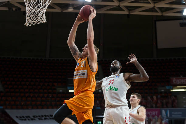 本次赛事将 本次赛事将